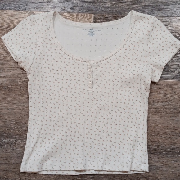 Brandy Melville Zelly Floral Eyelet Top - one size - Picture 2 of 4